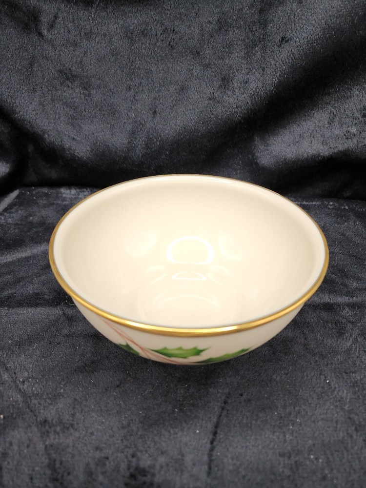 Lenox Holiday Rice Bowl