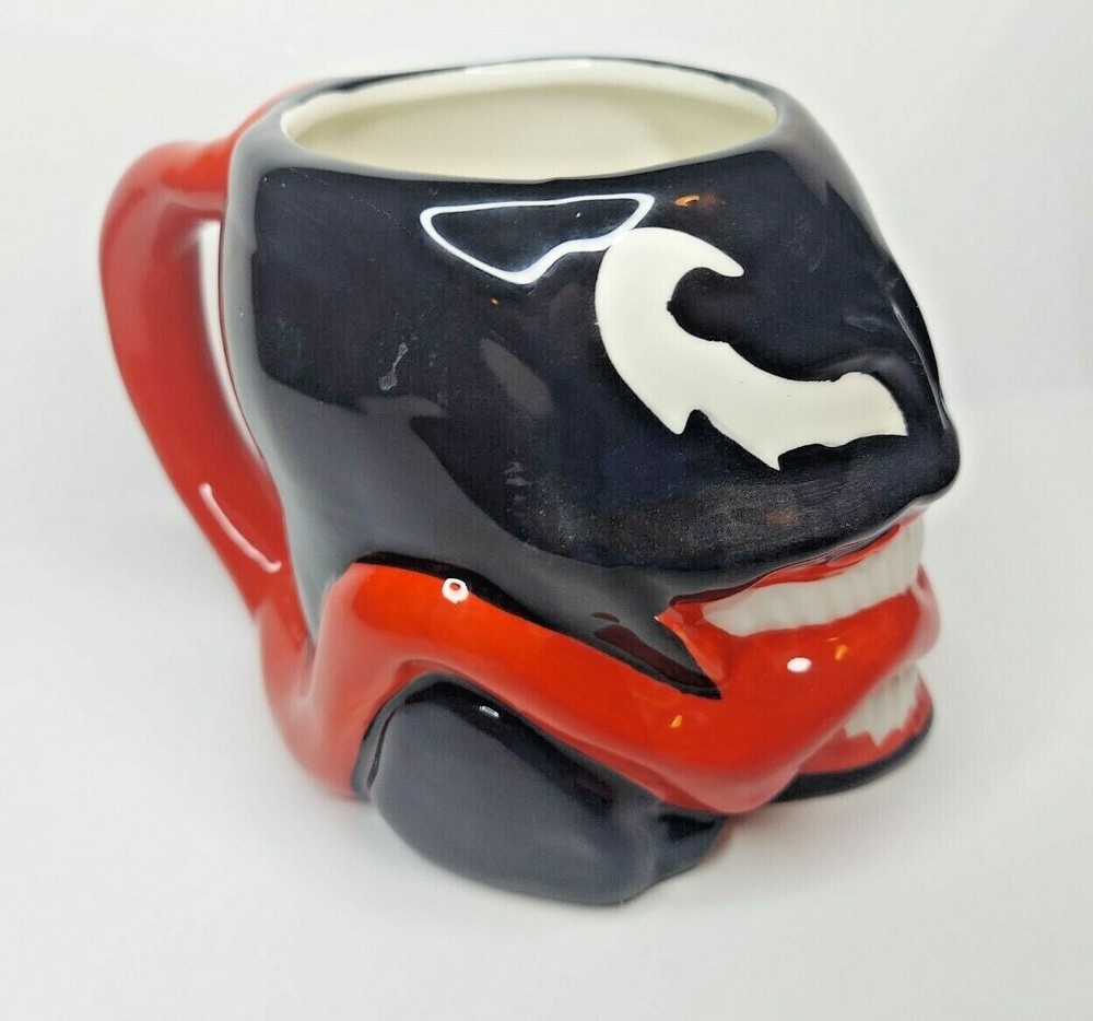 Venom *2 Pack* Beanie/"Hat" & 16 oz Coffee Mug from Marvel's Spiderman