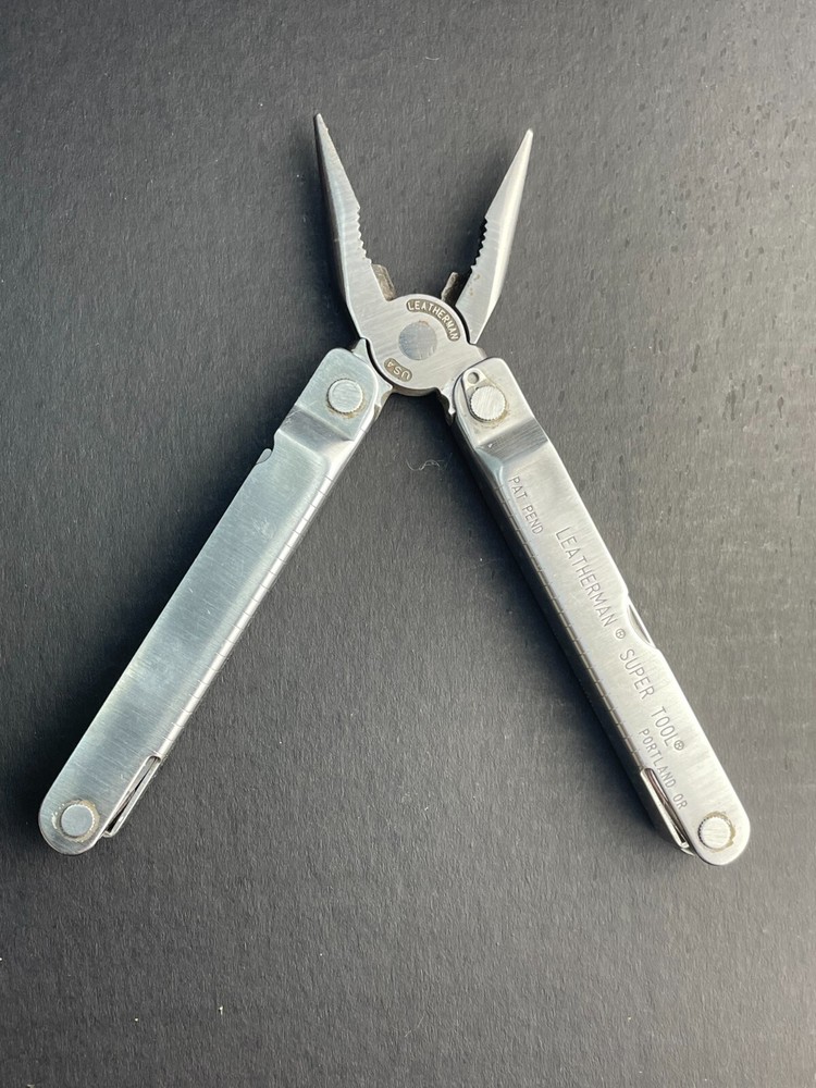 Leatherman Original SuperTool Multi-Tool Retired - Parts or repair