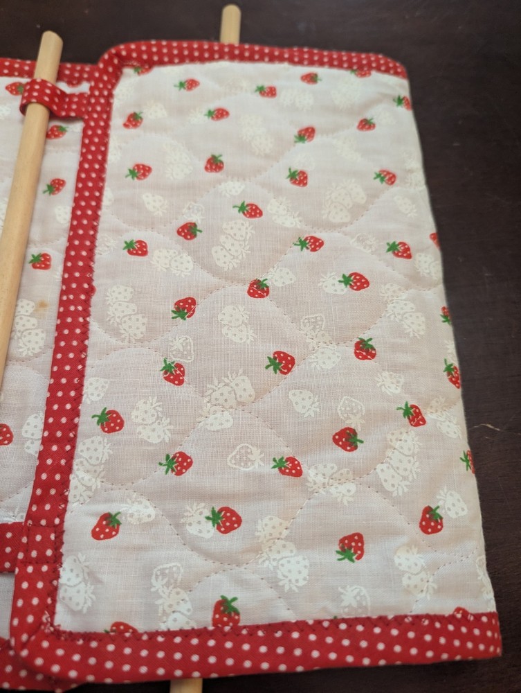 Strawberry Printed Pot Holder Carrier