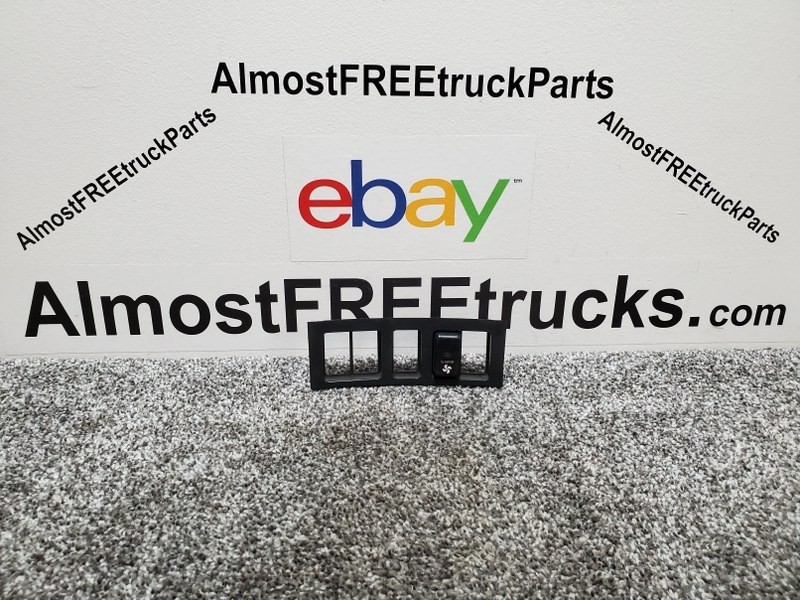 Volvo SWITCH PANEL Dash Panel 3175616 - FREE SHIPPING