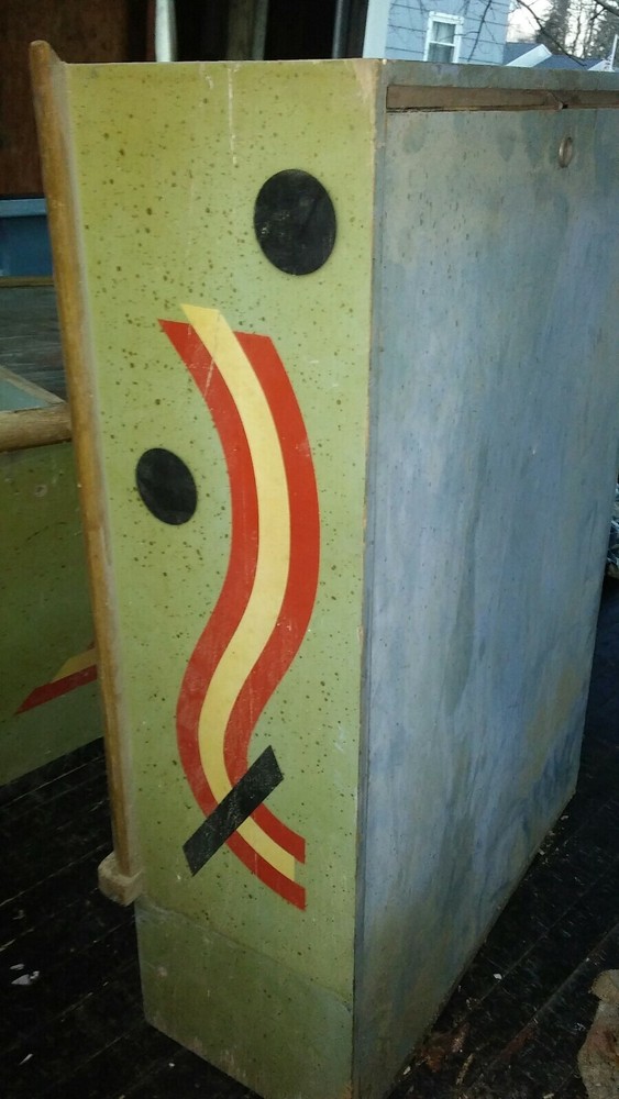 1946 ANTIQUE WILLIAMS ELECTRONICS SMARTY ARCADE SIZE PINBALL MACHINE.