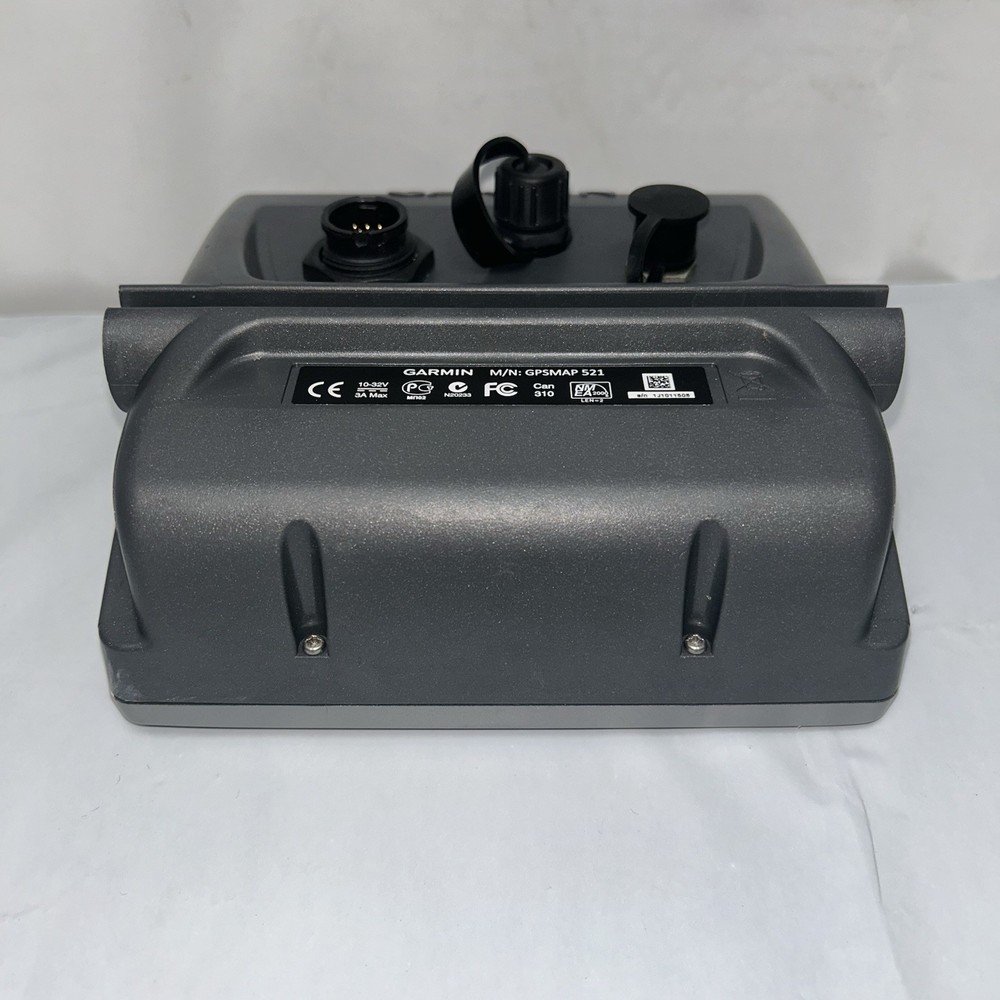 Garmin GPSMAP 521 Chartplotter Fishfinder w/ Mount, Cable, Cover & Chart Card