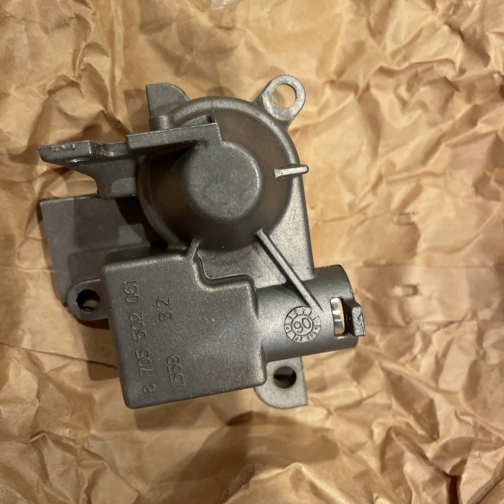 Bosch 87055020670 Throttle housing PG63
