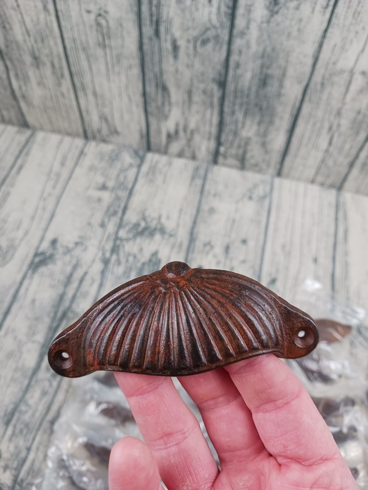 Vintage Cast Iron Drawer Pulls (39) Ornate, Rustic, Petina, (3") Pre-Owned