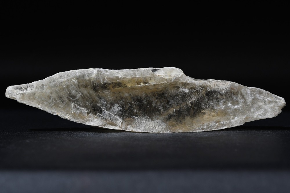 Fluorescent Gypsum from Nepal