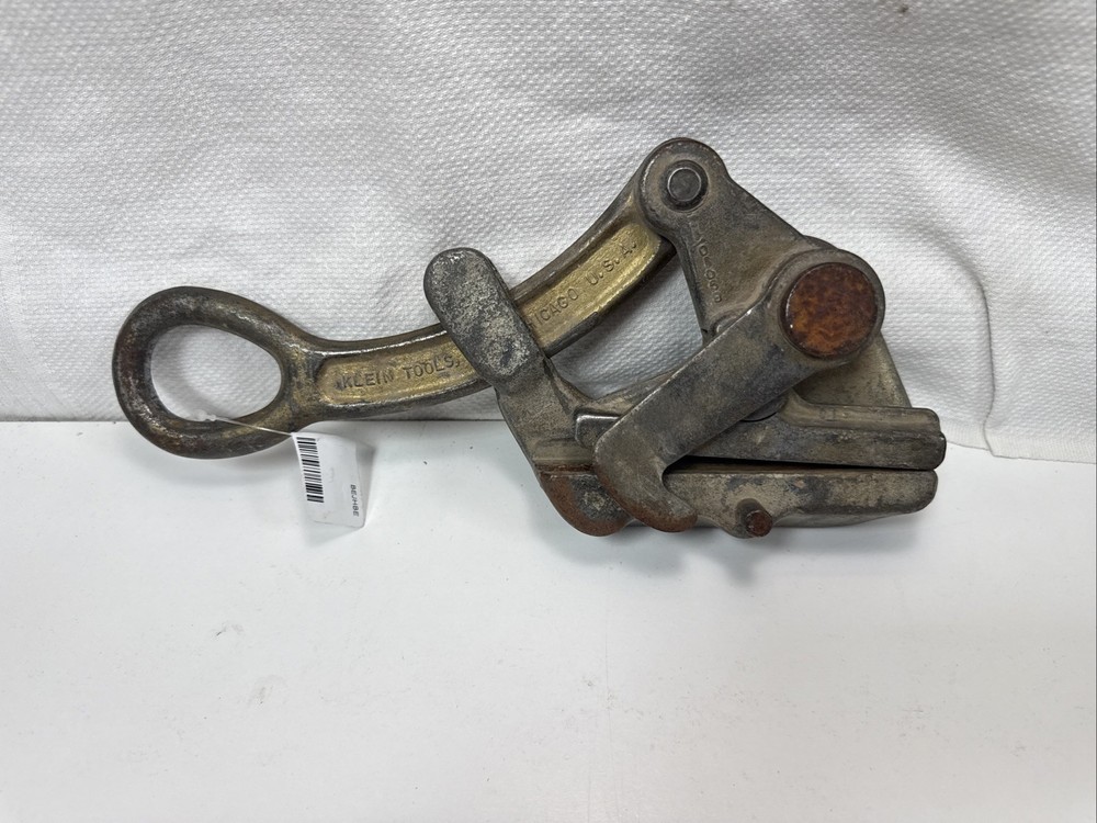 Klein Tools Grip Cable Puller, 8,000 lbs. Good Condition