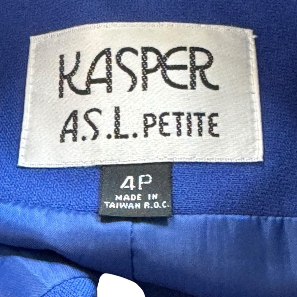 Kasper Size 4 Petite Blue Polyester/Acetate Lined (Polyester) Blazer/Skirt Set