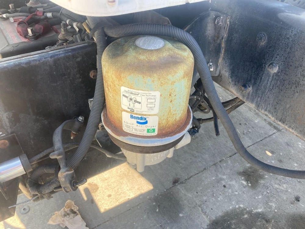 Bendix AD-IP Air Dryer - Used