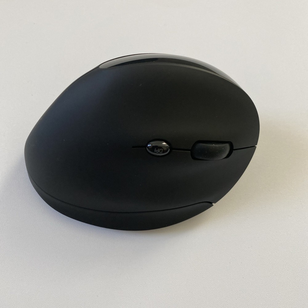Insignia - Bluetooth wireless 6-Button Ergonomic Mouse - Black