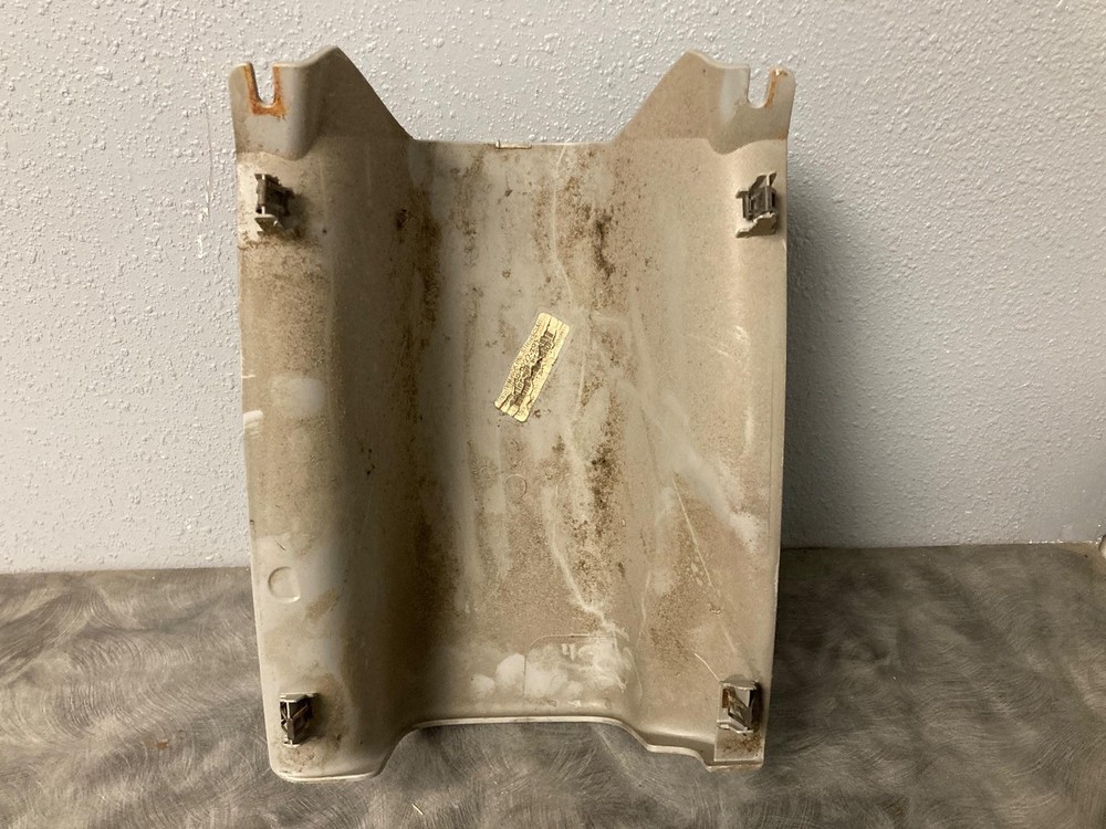 2008-2027 Peterbilt 384 COLUMN COVER Dash Panel - Used | P/N S600022291