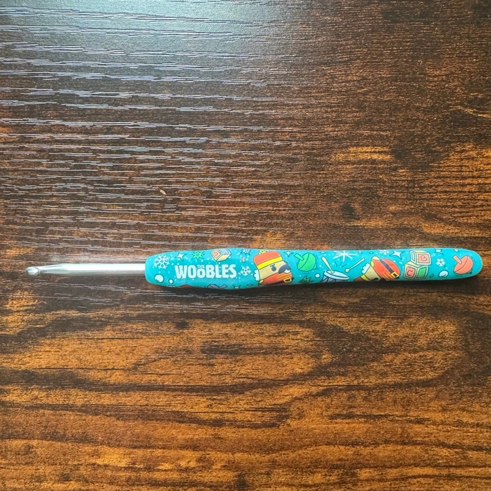 *NEW* The Woobles Hazel the Nutcracker Glitter Crochet Hook - Never Used