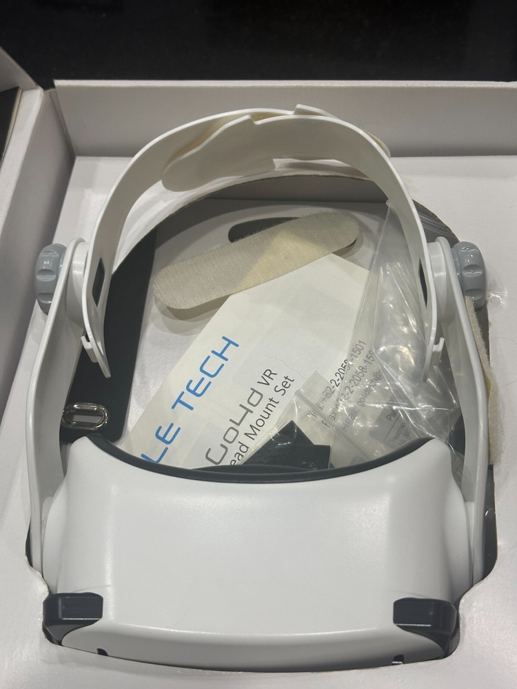 Go4d VR Virtual Reality Headset Phone Goggle Tech with Box