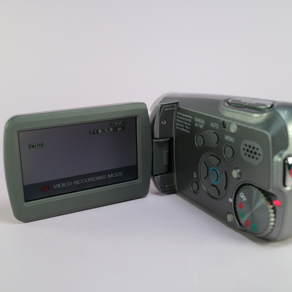 Panasonic SDR-S7 Handheld Digital Camcorder Silver Tested Full Working Set