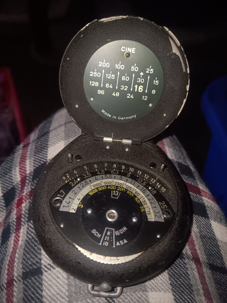 Vintage Bertram Chronos Exposure Light Meter Made in Germany 1950's