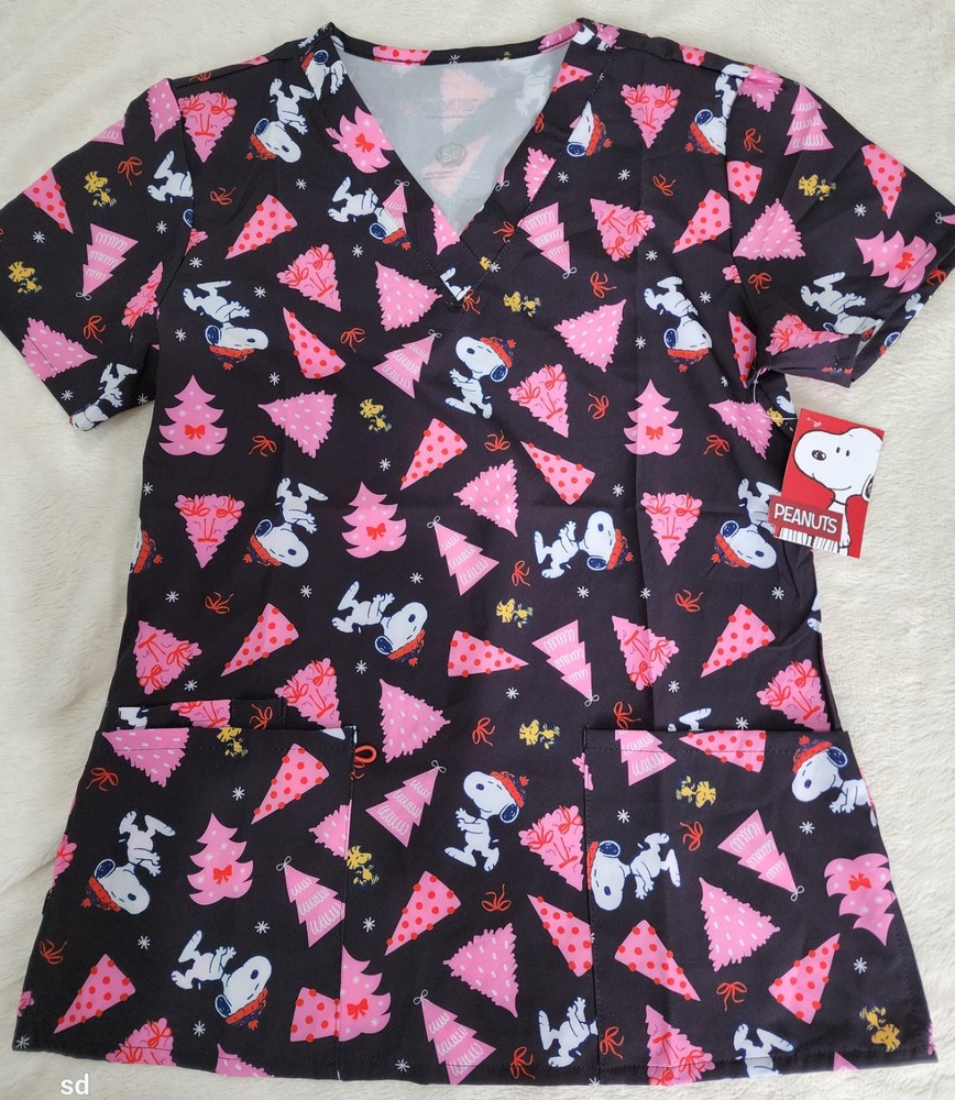 Peanuts Christmas Women's Scrub Top - Medium
