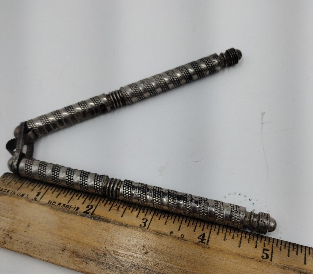 Vintage Nutcracker Shell Crackers Set Of 2