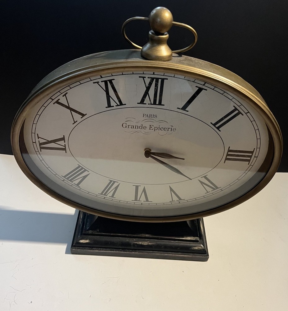 Paris Grande Epicerie Oval Desk Clock