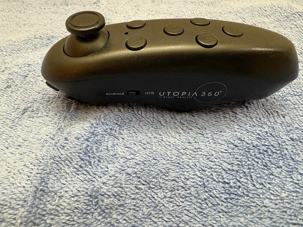 Re Track Utopia 360 Universal Bluetooth Controller