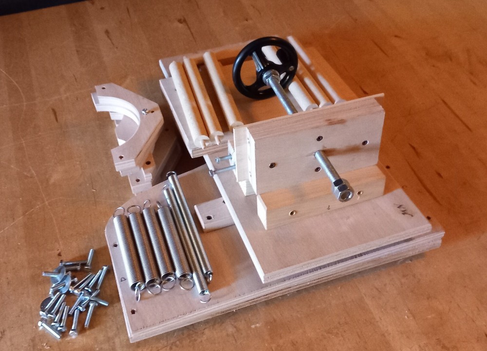 Acoustic & Classical Guitar Folding Bands.