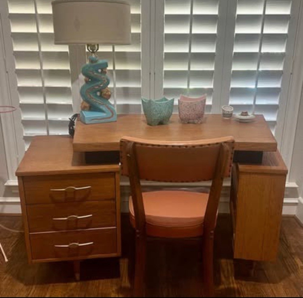 Incredible Vintage atomic MCM desk