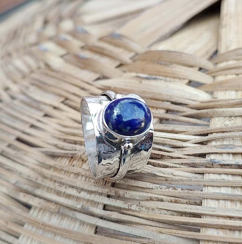 Solid 925 Sterling Silver Blue Lapis Lazuli Hammered Meditation Worry Band Ring