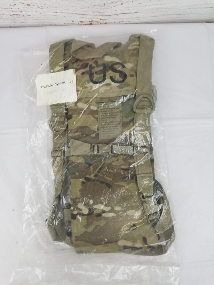 USGI Molle II Hydration System Carrier  Multicam Camo Camouflage