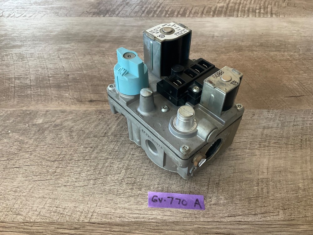 Furnace Gas Valve 36E93 Type 301 White-Rodgers