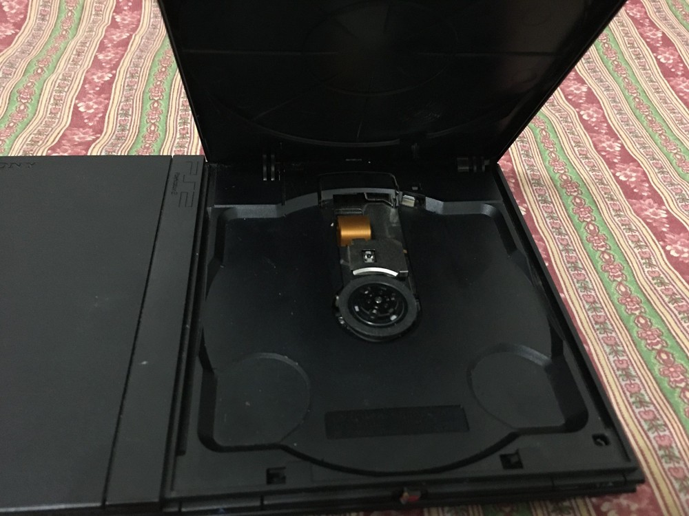 Sony PlayStation 2 Slim Console (read description)