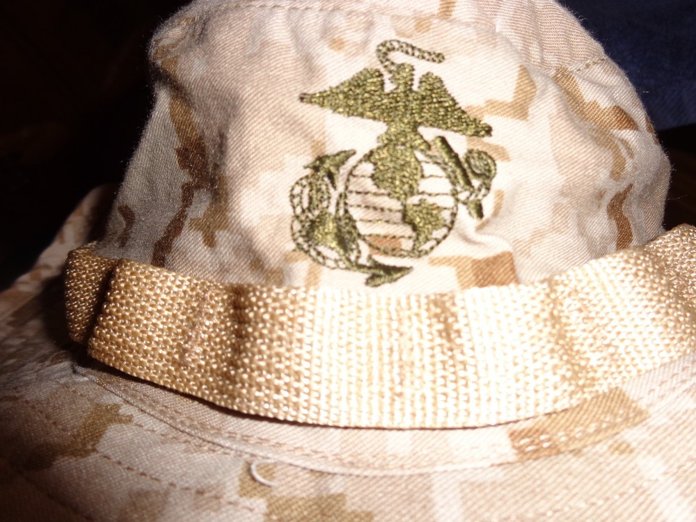 BOONIE COVER HAT DESERT USMC MARINE TAN  SIZE LARGE USED