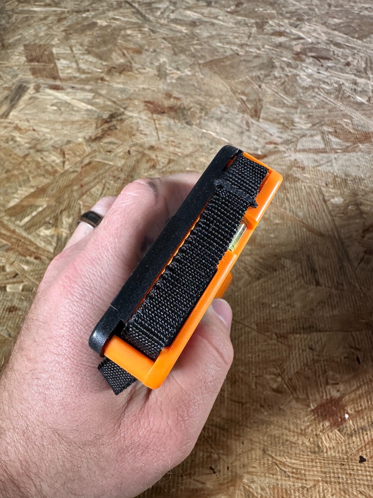 Johnson 40-6780 One-Sided Laser Detector ONLY USED, powers on