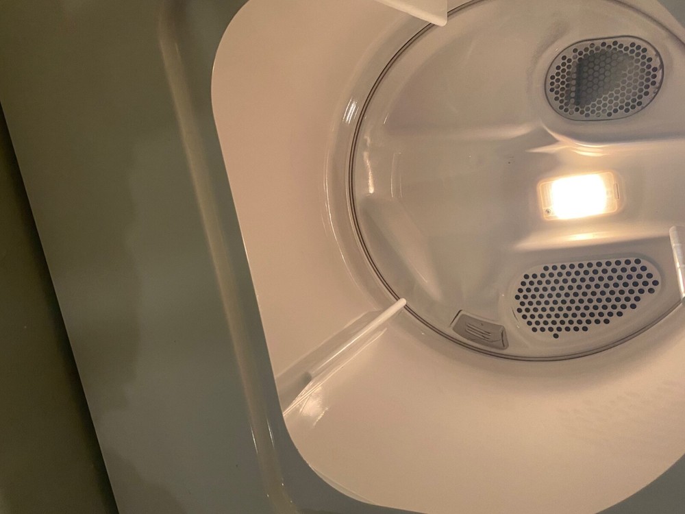 Lightly used white Maytag top load washing machine/ front load dryer