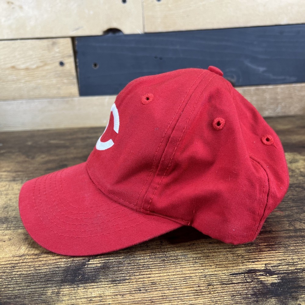 Red Hat Generic "C" Adjustable Hat Cap