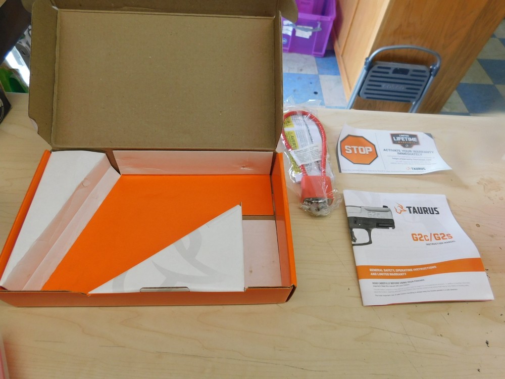Taurus G2C -.40 Factory Box + STUFF