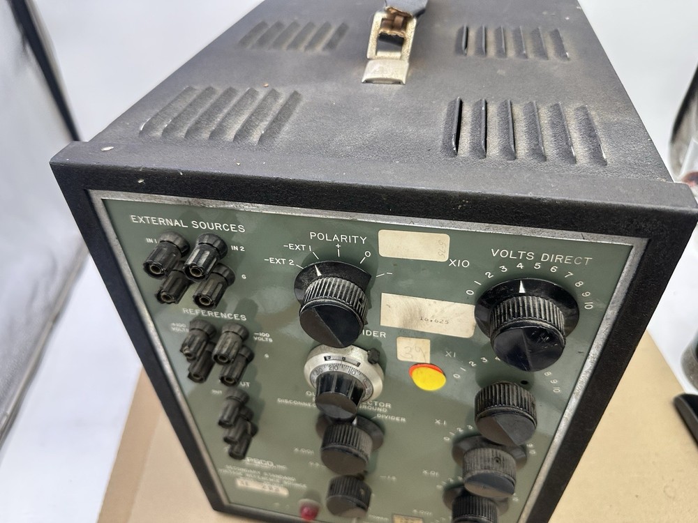 Epsco Secondary Standard Voltage Reference Source Model VR-607 Untested*