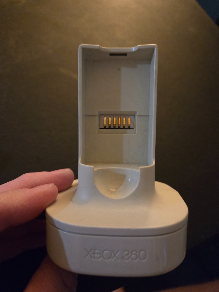 Quick Charge Kit For Xbox 360 with cable