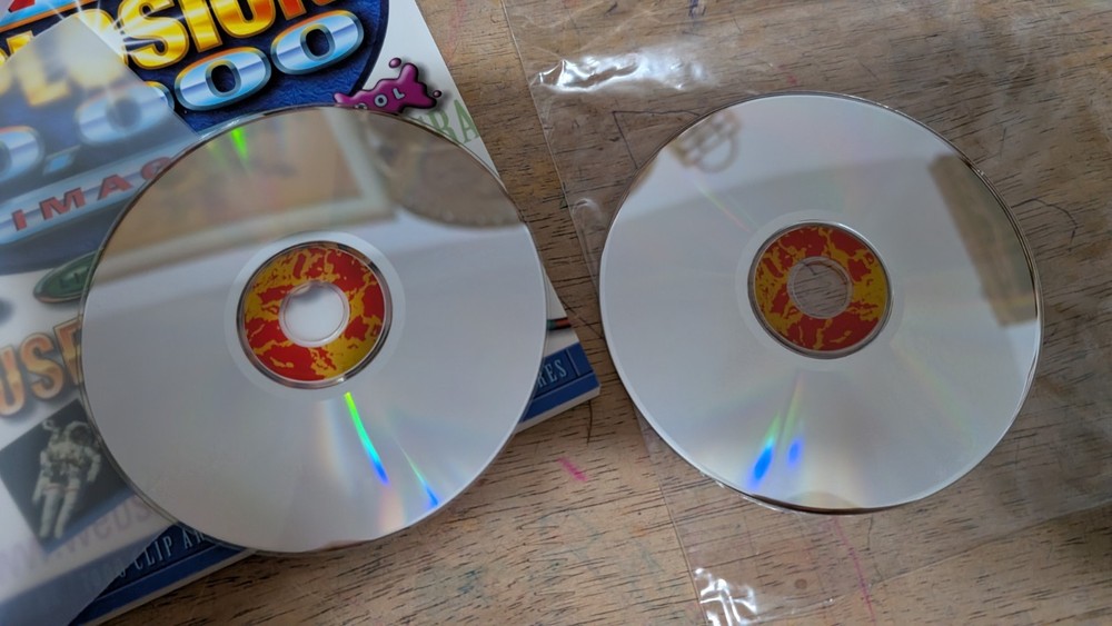 Nova Web Explosion 20,000 Images Macintosh 1996