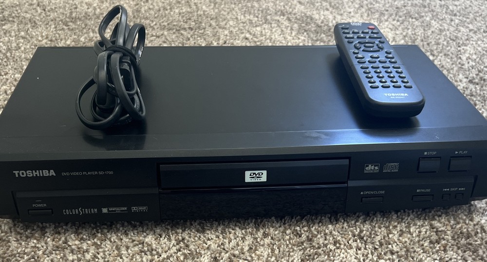 Toshiba SD-1700 DVD Video Player with Remote UNTESTED