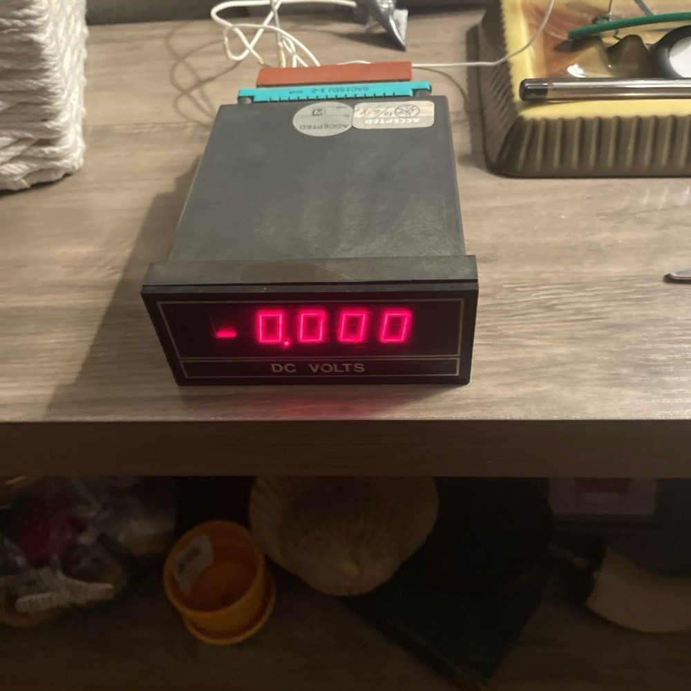 Data Tech Voltmeter Model No. 4412-03, NSN 6625-01-059-3811, 117 VAC