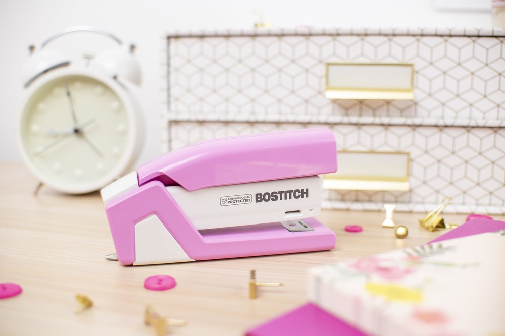 InCourage™ Spring-Powered 20 Compact Stapler, Reduced Effort