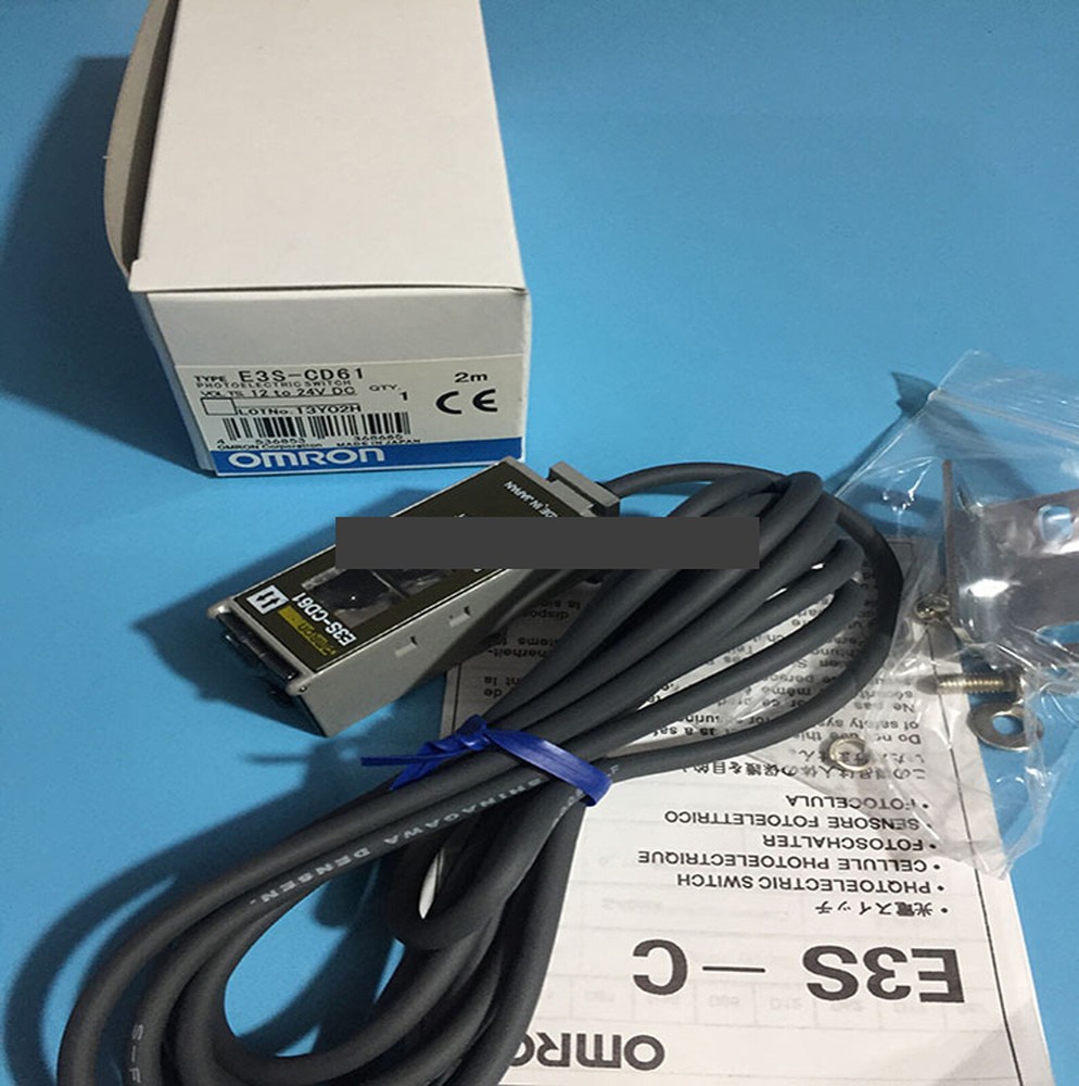 1PC New Omron E3S-CD61 Photoelectric Switch E3SCD61 In Box Free Shipping