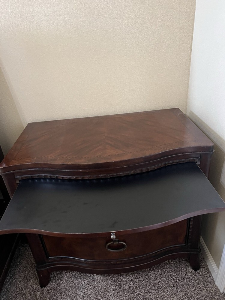 Queen size bed frames with 2 night tables