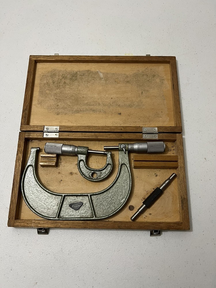 Fowler Micrometer Set w/ Box