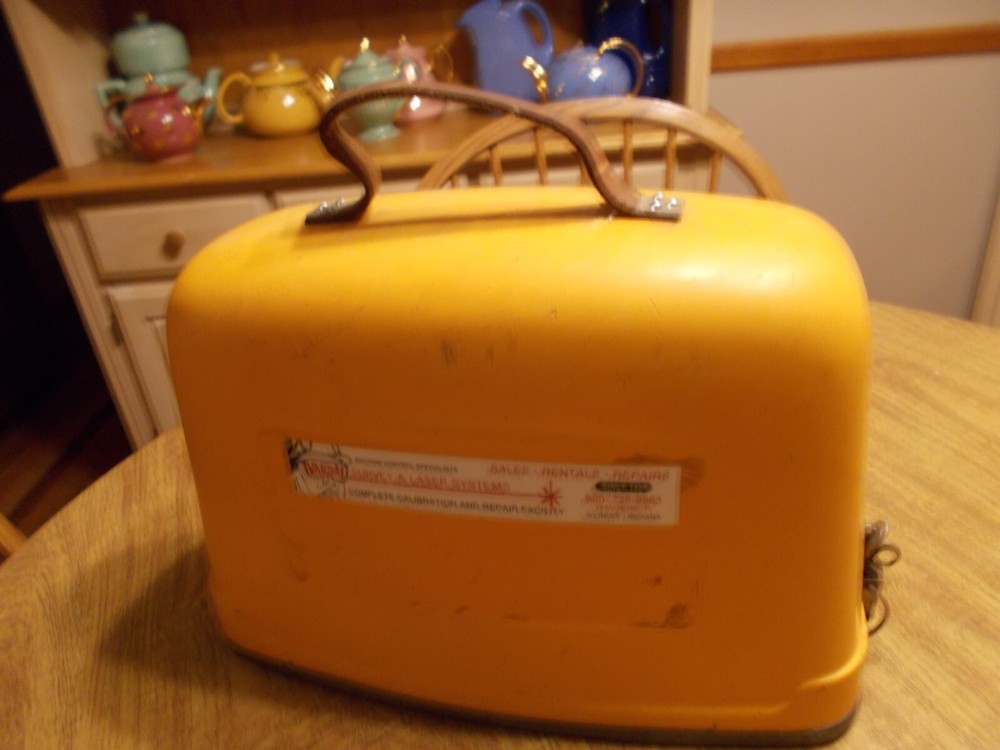 DAVID WHITE INSTRUMENTS TRANSIT MODEL 8300 WITH CASE