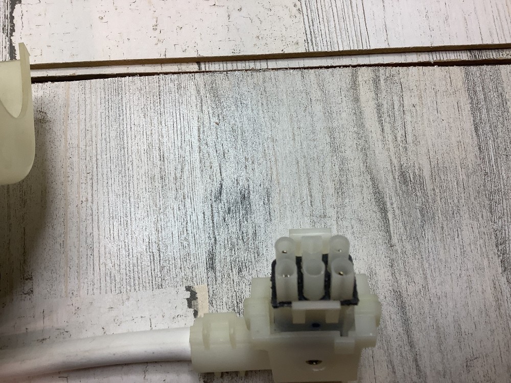 GE OEM Refrigerator Ice Maker CAN9 470269G48