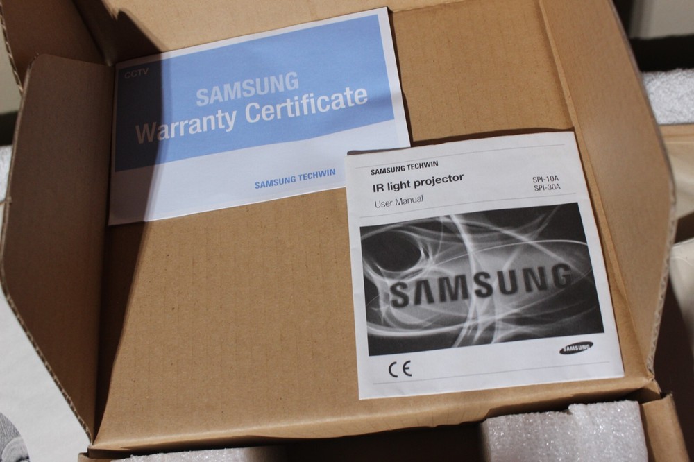 SAMSUNG SPI-30 A/EX IR illuminator Part# SPI-30