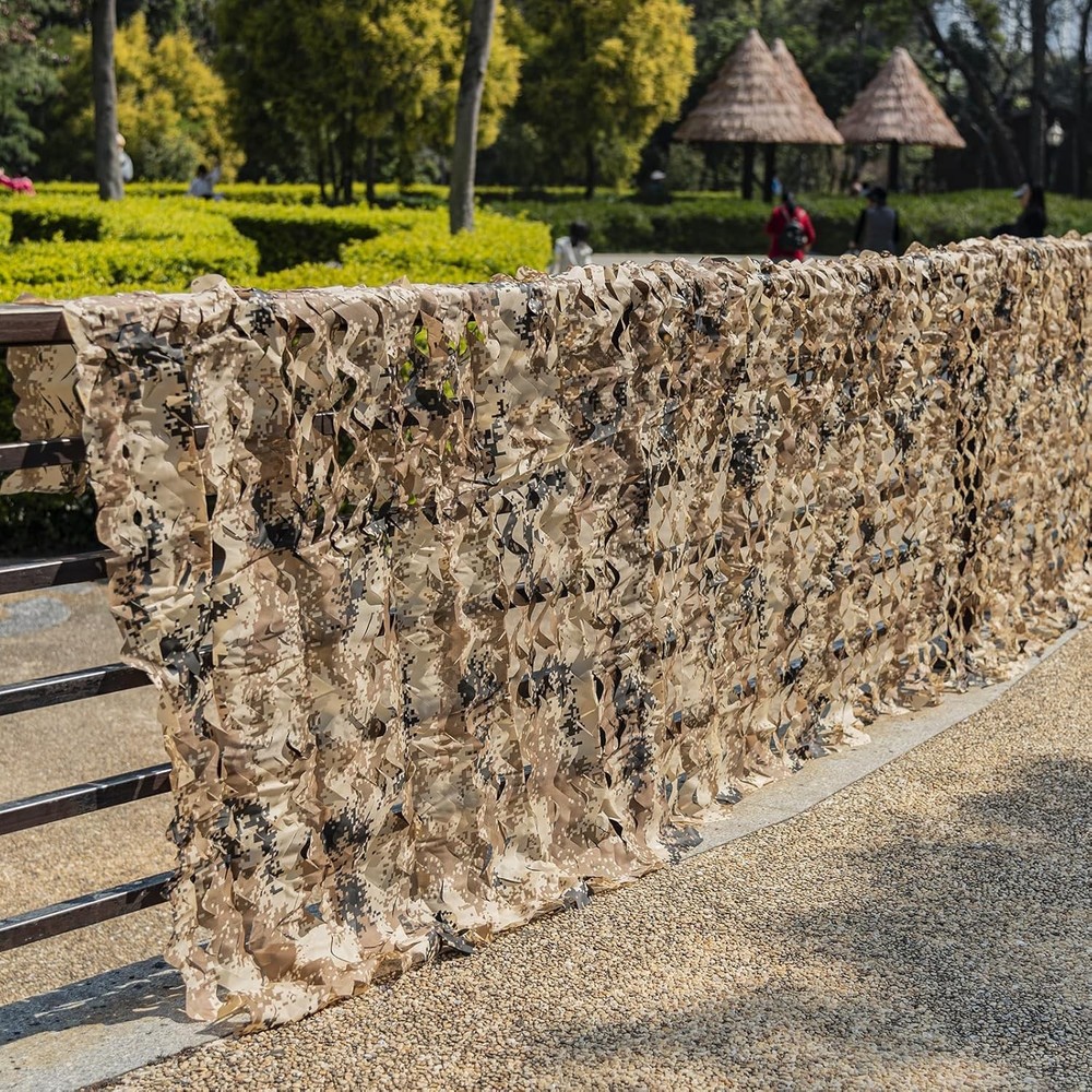 Lightweight Oxford Polyester Camo Netting, 1.5x2m - Secure Outdoor Coverage