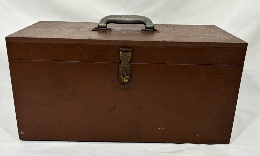 Old Vintage Painted Brown Solid Wood Lidded Tool Box w/Handle 18"W 9"H