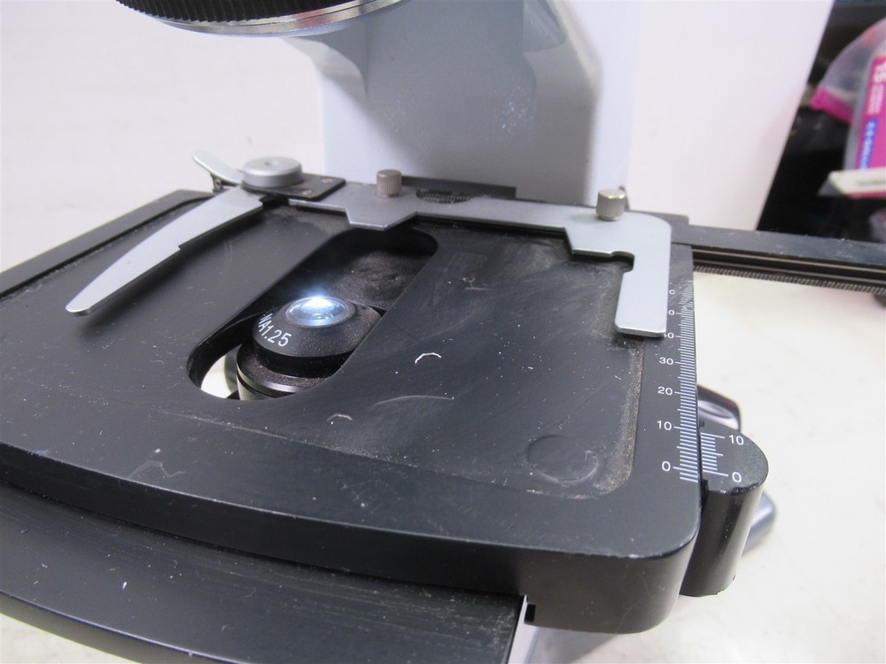 Micros MC100LED Laboratory Microscope Base Unit with Mechanical Stage XY Axis