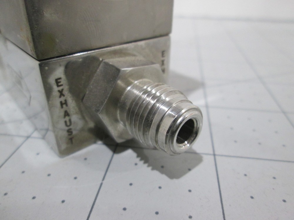 Unit, UFC-1100, Mass Flow Controller, SiH4, .5 SLM, Used